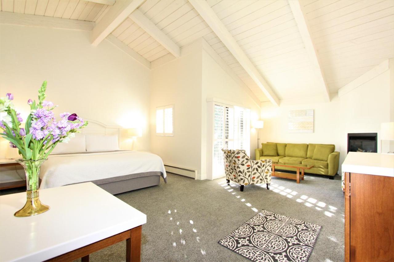Lobos Lodge Carmel-by-the-Sea Exterior photo