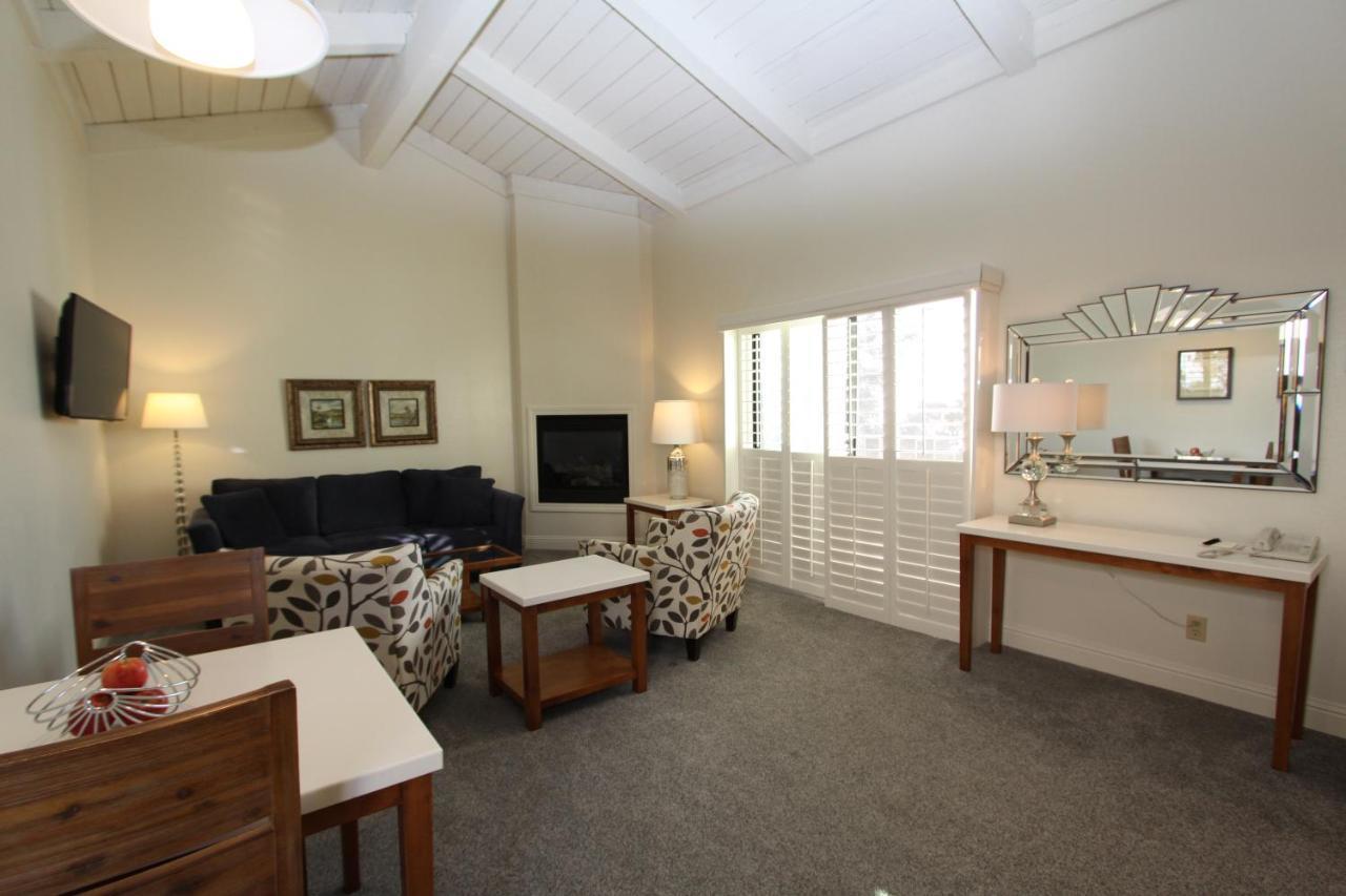Lobos Lodge Carmel-by-the-Sea Exterior photo